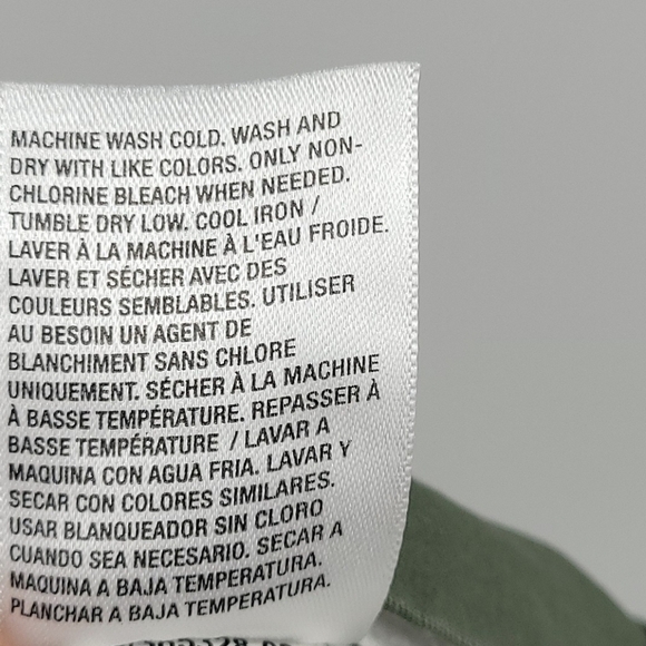 Old Navy Womens Everday Kahki Shorts Dark Green Size 14 - Picture 7 of 12